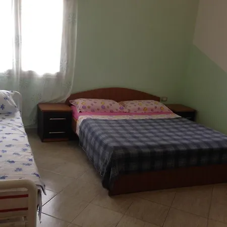 Apartament George *