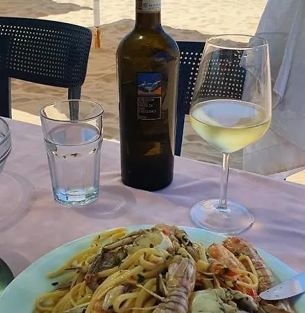 George Apartment Orikum